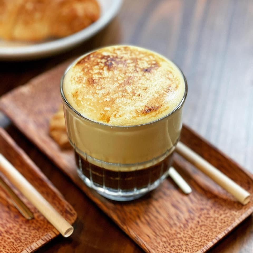 Ca phe Trung "Egg Coffee" - Hanoi’s liquid dessert